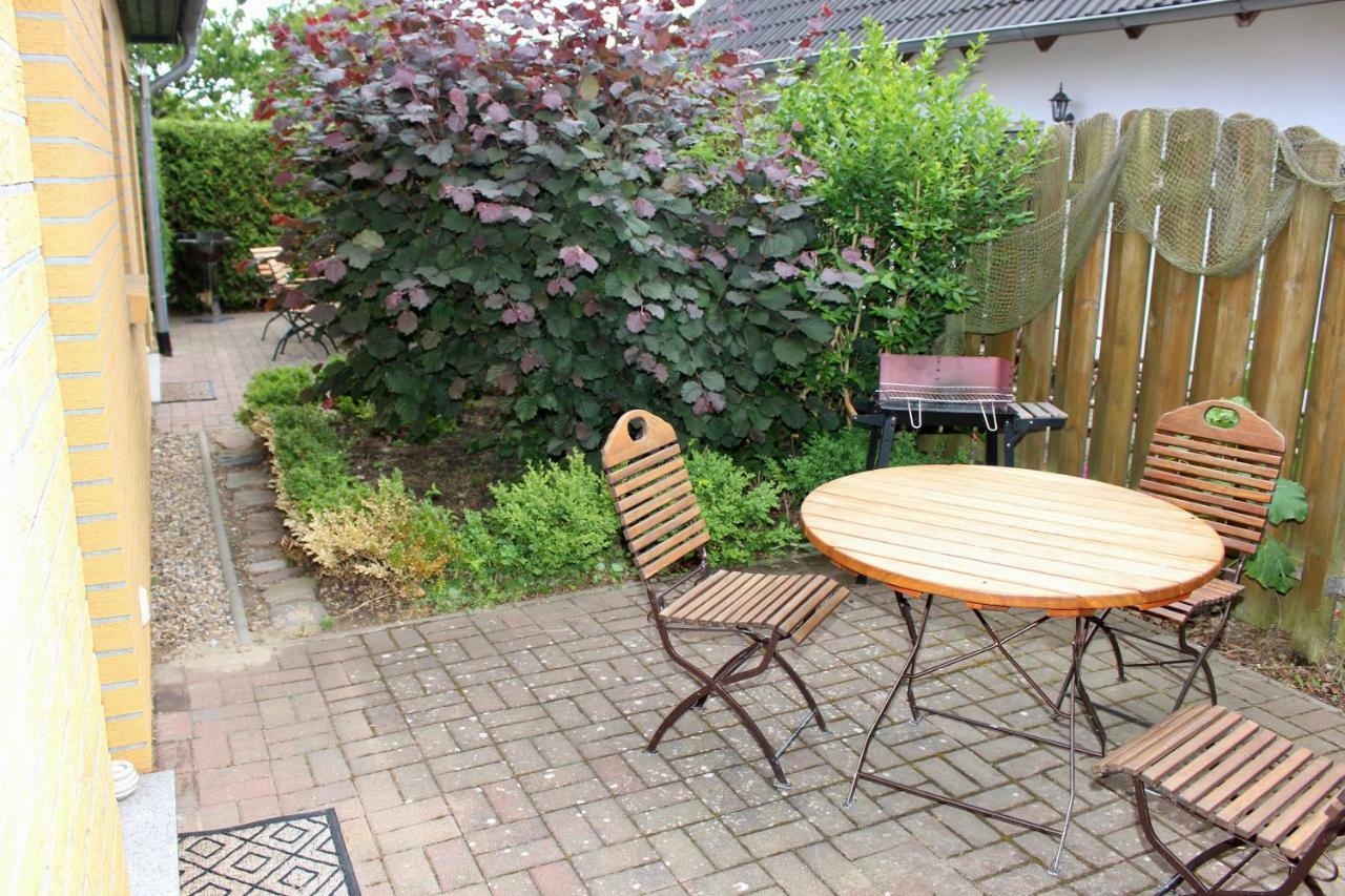 Ferienhaus Zum Findling Goehren  Exterior photo