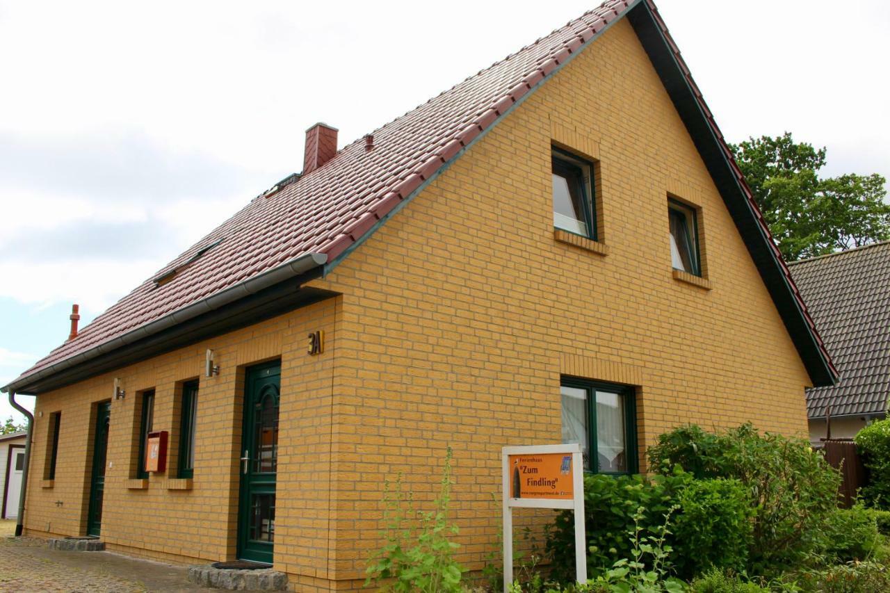 Ferienhaus Zum Findling Goehren  Exterior photo